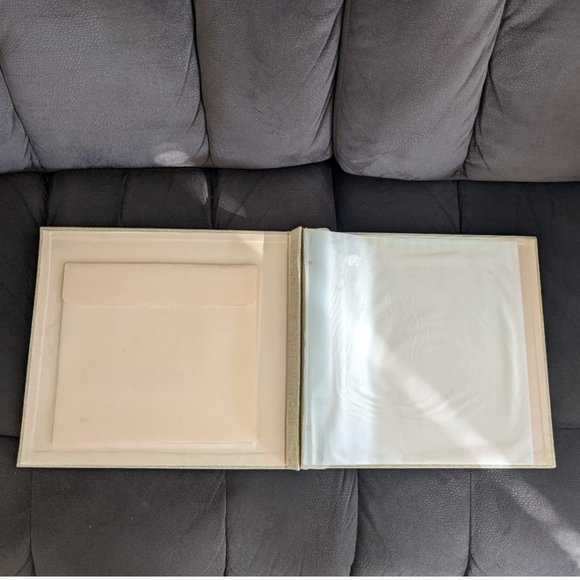 3/$20 NWOT Blank Scrapbook - Picture 4 of 5